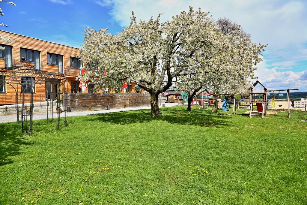 Pension Jezerná Zduchovice Exterior foto